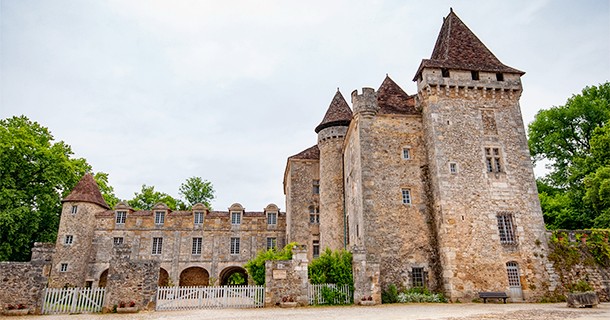 Day 31 – Visited Saint-Jean-de-Côle, a Plus Beaux Village, in Dordogne, France