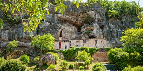 Day 35 – Visit to Maison Forte de Reignac, Dordogne, France